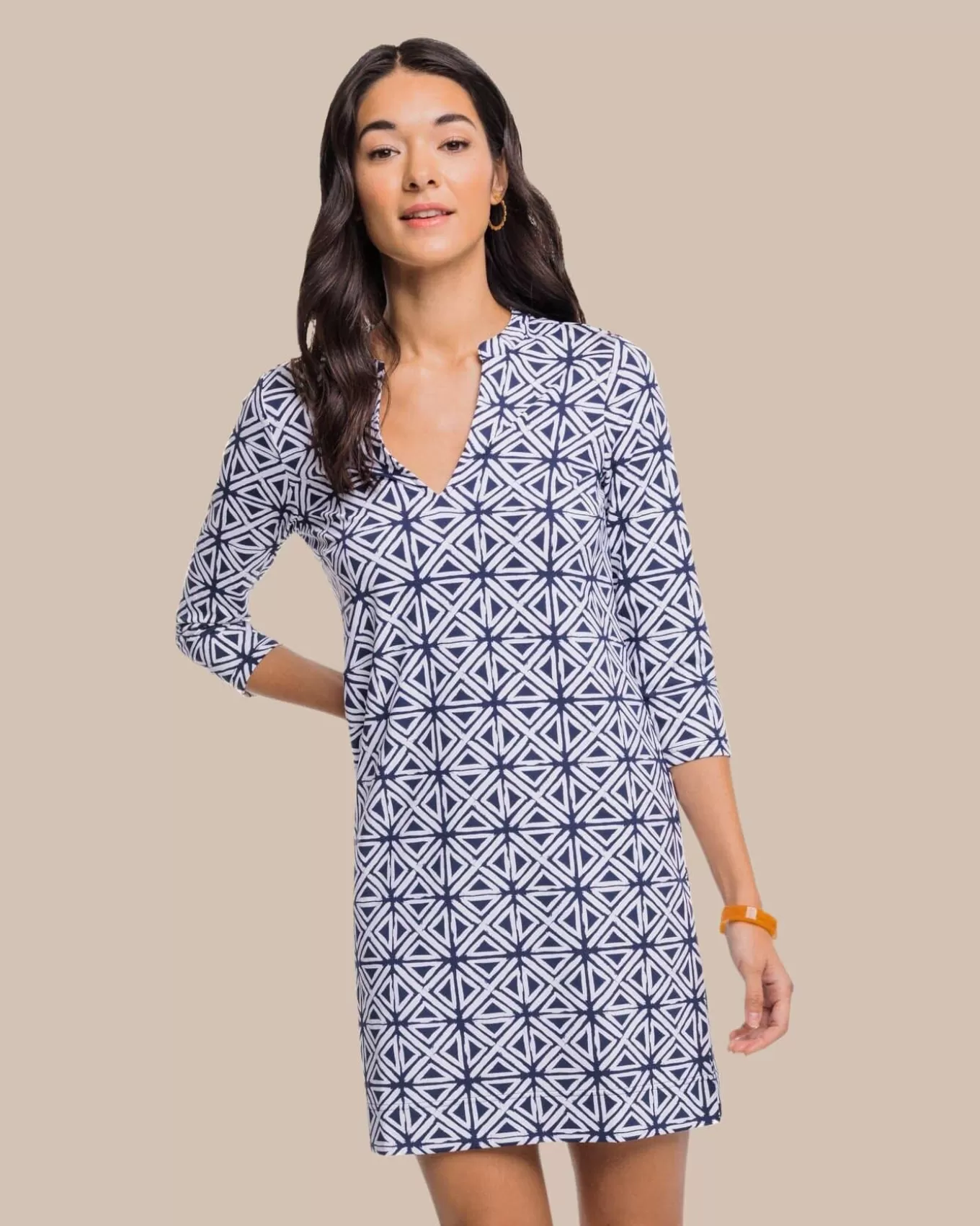 Southern Tide Alicia Painted Geo Performance Dress< Dresses