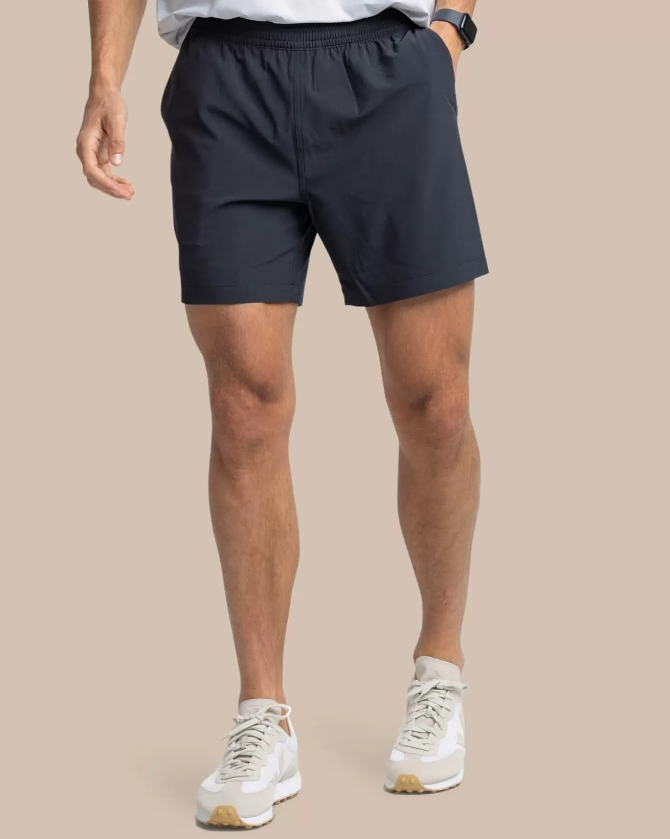 Southern Tide Rip Channel 6< Shorts