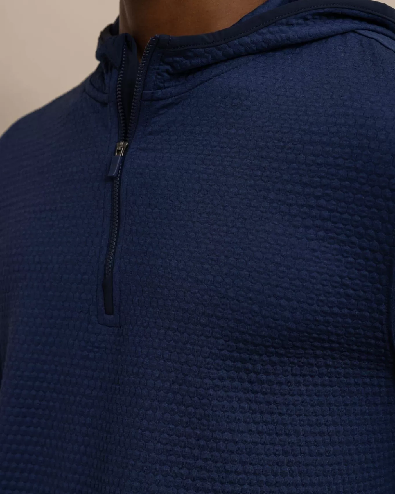 Southern Tide Scuttle Heather Performance Quarter Zip Hoodie< Pullovers & Hoodies