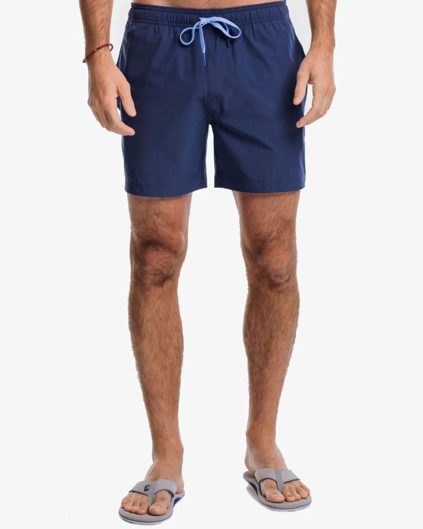 Southern Tide Solid Swim Trunk< Swim